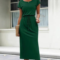 Casual Cinched Waist Slim-fit Round Neck Short Sleeve Dress
